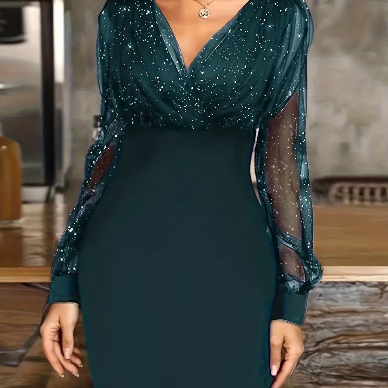 Robe élégante en maille semi-transparente et moulante - SpencerFashion